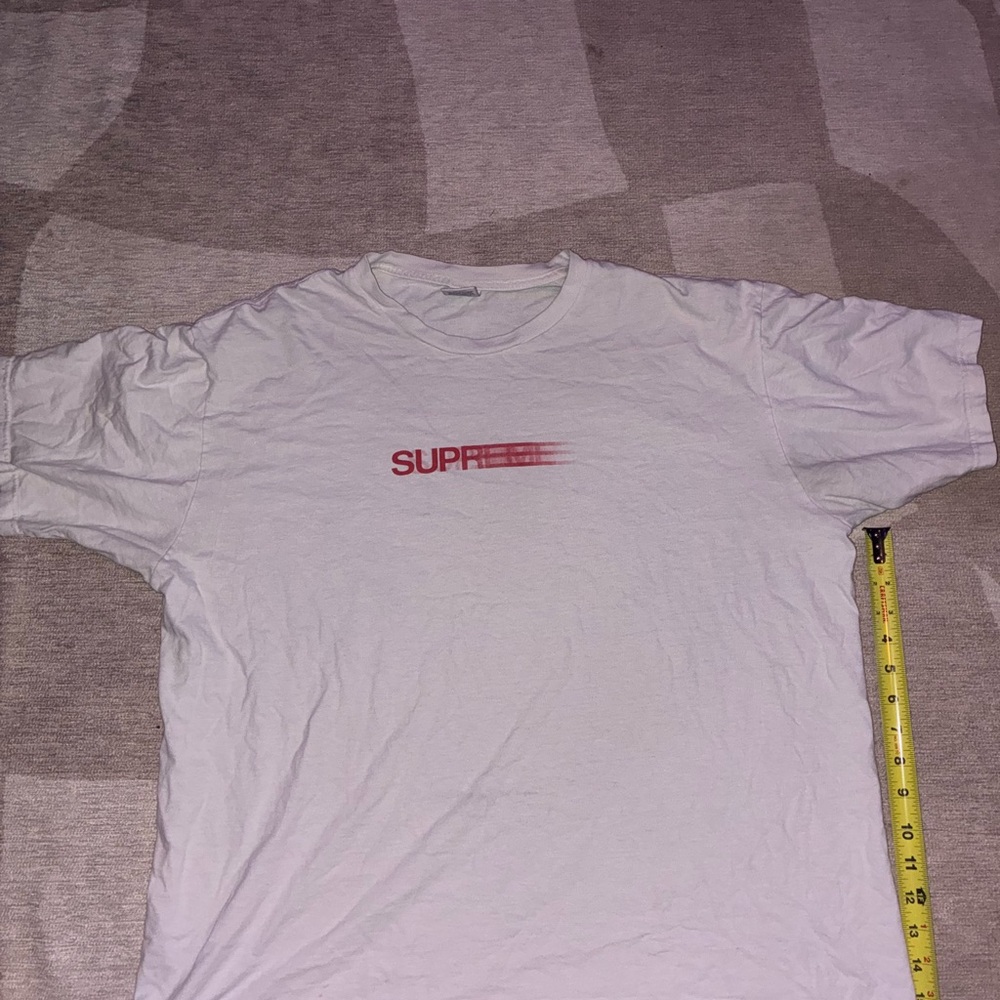 Supreme Red Logo White Short Sleeve Tee